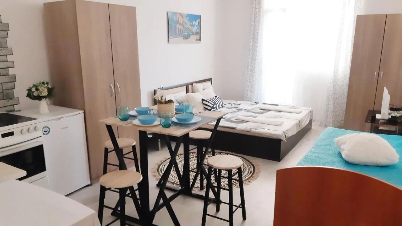 Tiara Apartment 152 София