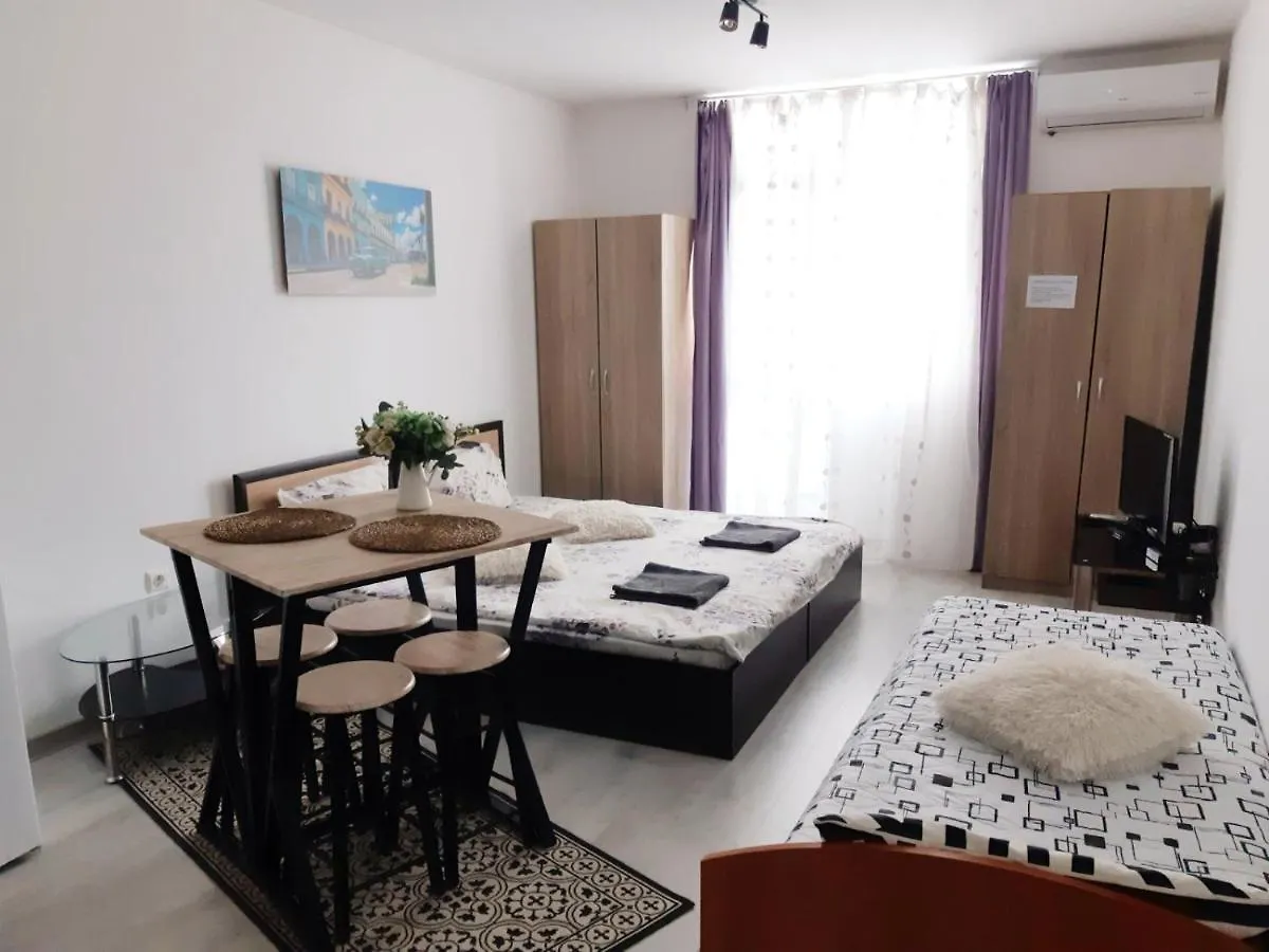 Tiara Apartment 152 София