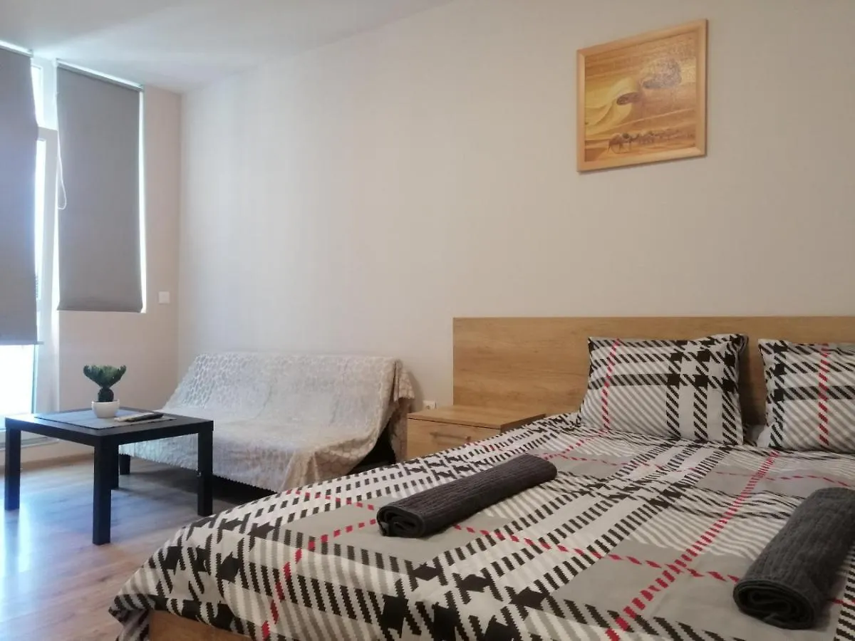 Tiara Apartment 152 София